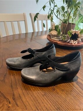 Naot Women's Mary Jane Heels in Gray and Black